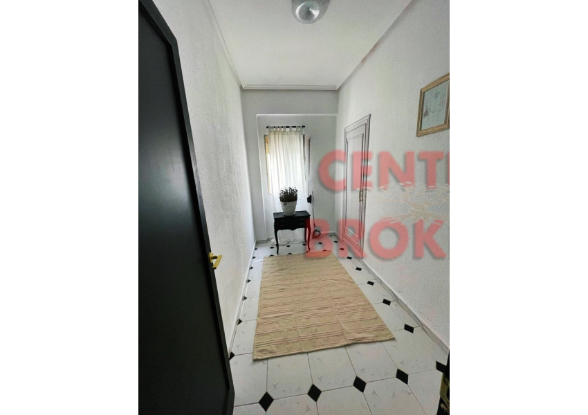 Odnowiony apartament  przy porcie Bega, w Cullera
